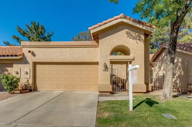 MLS: 6084975 Condo For Sale