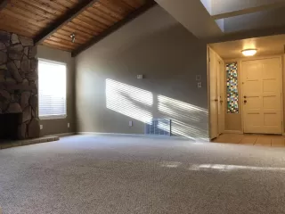 Photo #4: 6085092 Listing