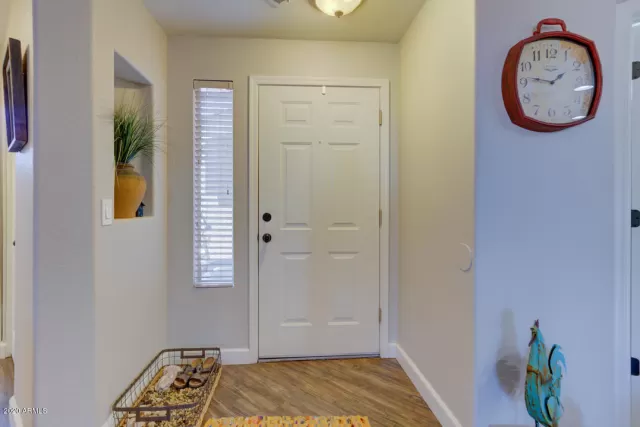 MLS: 6085116 Condo For Sale