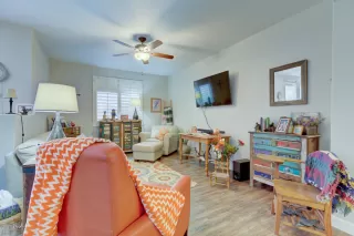 Photo #1: 6085116 Listing