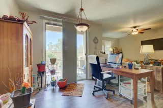 Photo #6: 6085116 Listing