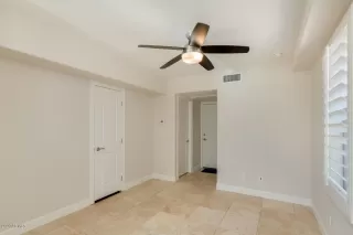 Photo #5: 6085398 Listing 