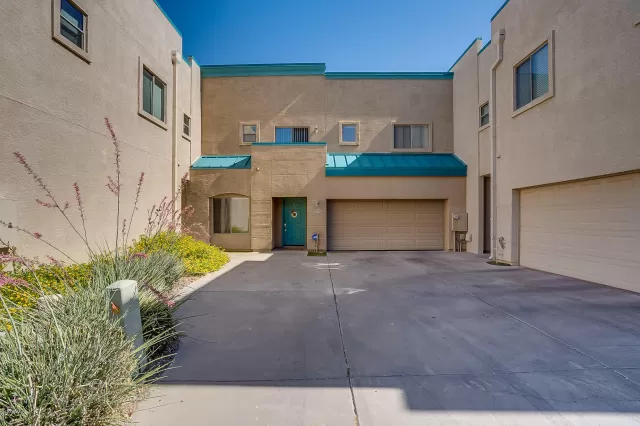 MLS: 6085651 Condo For Sale