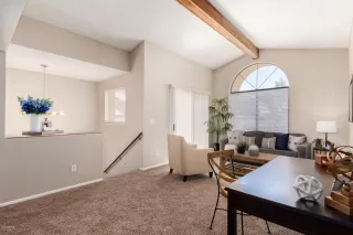 Photo #3: 6086192 Listing