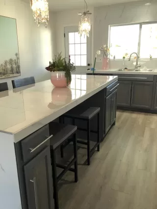 Photo #5: 6086393 Listing 