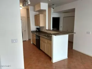 Photo #4: 6086425 Listing