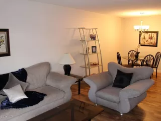 Photo #3: 6086633 Listing 