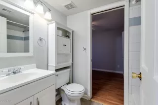 Photo #3: 6086809 Listing 