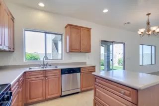 Photo #1: 6086951 Listing 