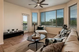 Photo #3: 6087339 Listing