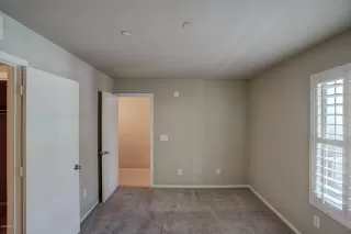 Photo #5: 6087372 Listing