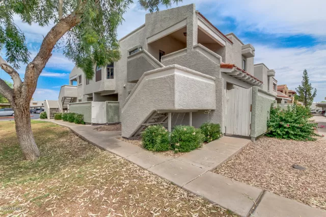 MLS: 6087755 Condo For Sale