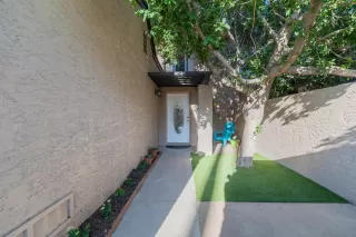 Photo #2: 6087818 Listing