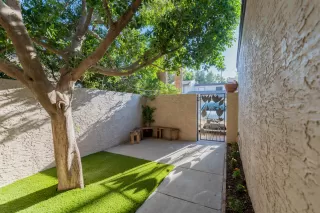 Photo #3: 6087818 Listing