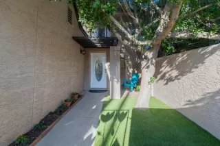 Photo #4: 6087818 Listing