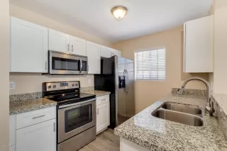 Photo #3: 6088048 Listing 