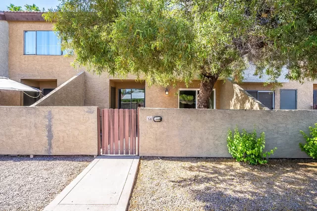 MLS: 6088367 Condo For Sale