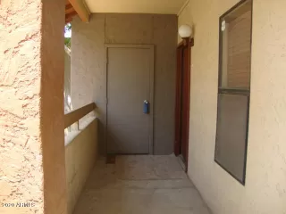 Photo #3: 6088635 Listing