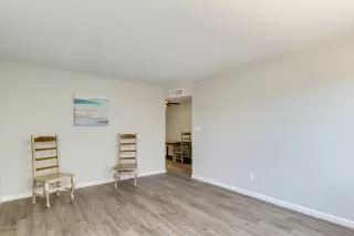 Photo #2: 6088666 Listing