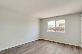 Photo #3: 6088666 Listing