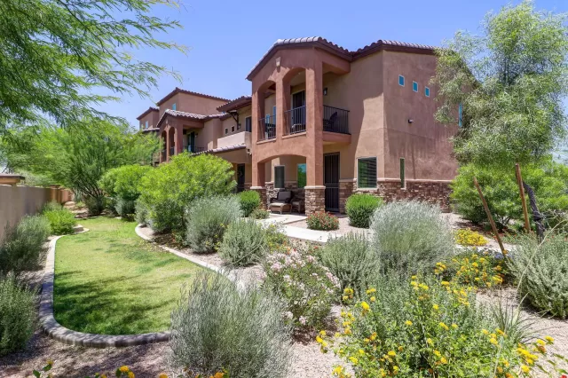 MLS: 6088702 Condo For Sale