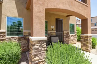 Photo #3: 6088702 Listing