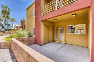 Photo #4: 6088794 Listing