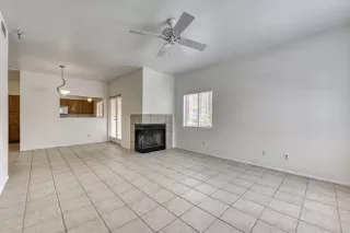 Photo #5: 6088794 Listing