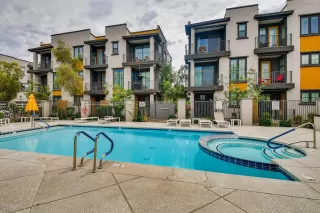 Photo #1: 6088856 Listing 