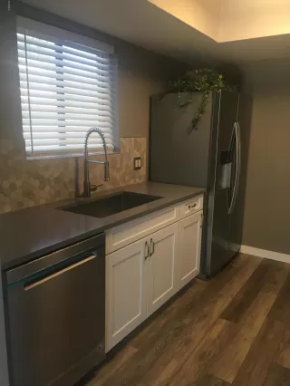 Photo #5: 6089123 Listing 