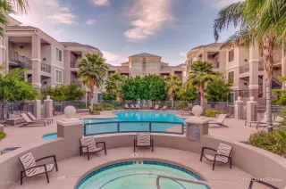 Photo #3: 6089607 Listing