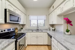 Photo #1: 6089881 Listing