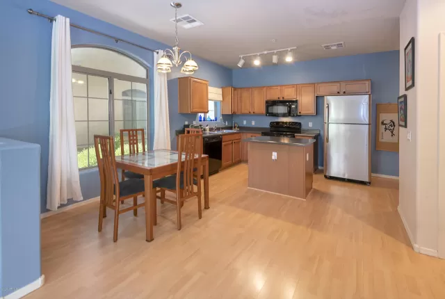 MLS: 6089950 Condo For Sale