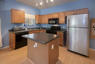 Photo #5: 6089950 Listing 