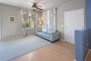 Photo #6: 6089950 Listing 