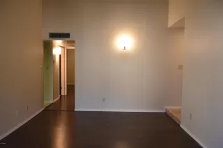 Photo #4: 6090012 Listing