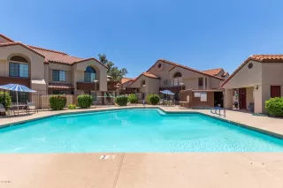 Photo #1: 6090092 Listing 