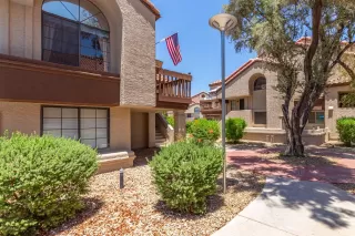 Photo #2: 6090092 Listing 