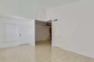 Photo #2: 6090100 Listing 