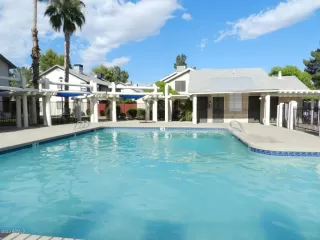 Photo #2: 6090134 Listing