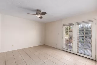 Photo #5: 6090225 Listing