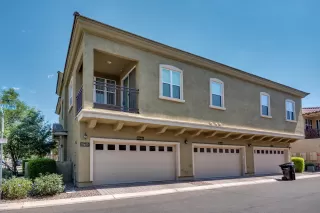 Photo #3: 6090307 Listing