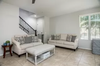 Photo #5: 6090307 Listing