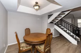 Photo #6: 6090464 Listing 