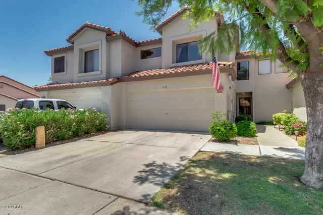 MLS: 6090653 Condo For Sale