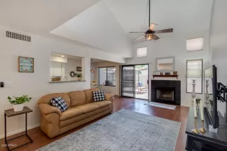 Photo #5: 6090653 Listing 