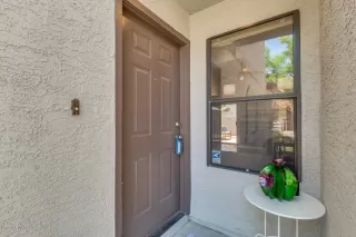 Photo #6: 6090653 Listing 