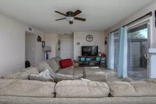 Photo #5: 6090676 Listing 