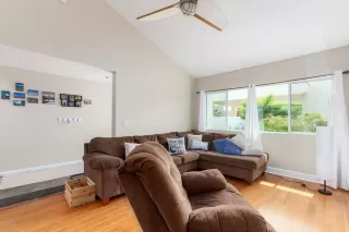 Photo #4: 6090728 Listing