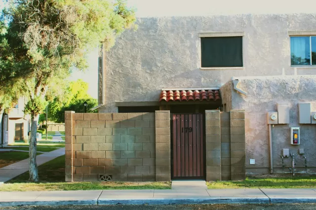 MLS: 6090811 Condo For Sale